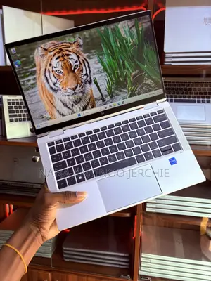 Laptop HP EliteBook 1040 G8 16GB Intel Core i5 SSD 512GB