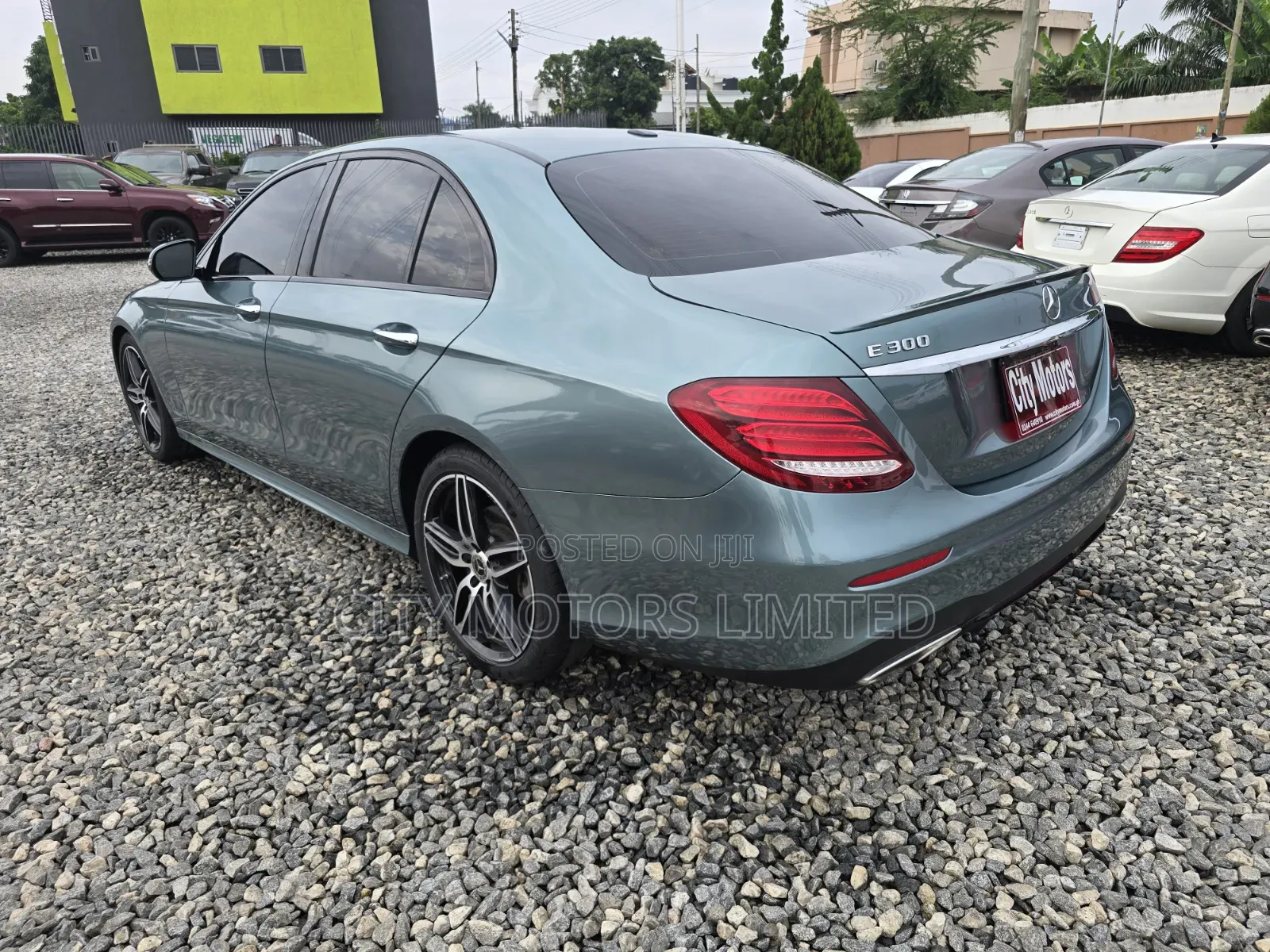 Mercedes-Benz E300 2019 Silver