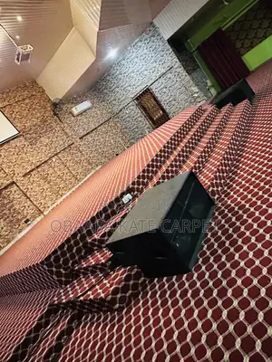 Wine Floor Carpet With Chains Design for Church and Offices