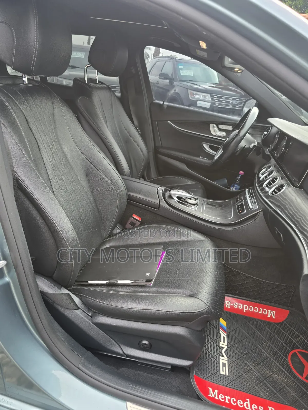 Mercedes-Benz E300 2019 Silver