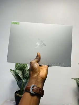 Laptop Razer Blade Pro 16GB Intel Core i7 SSD 256GB