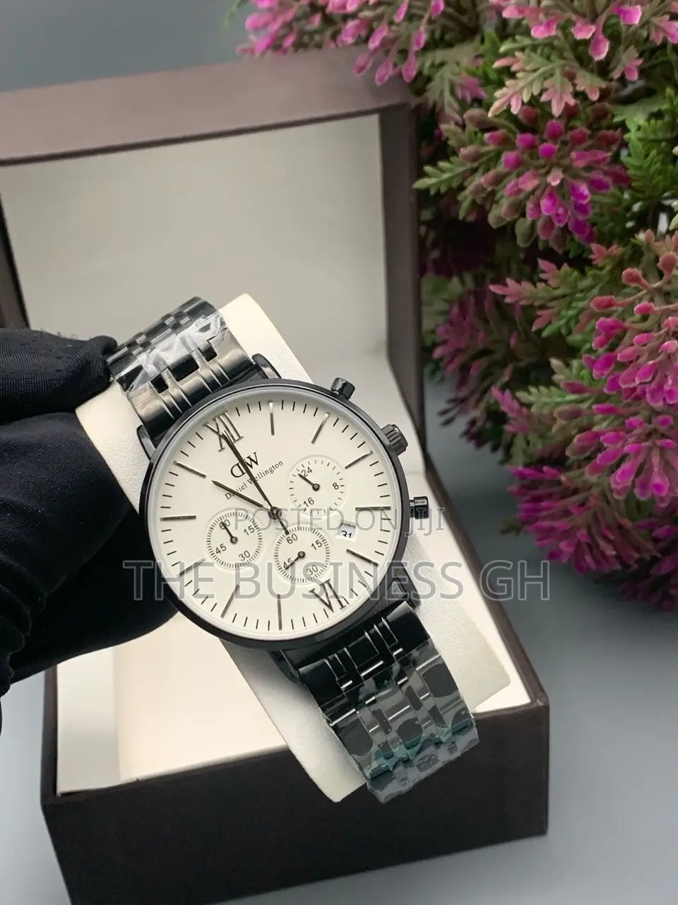 Daniel Wellington Watch (Chronograph)