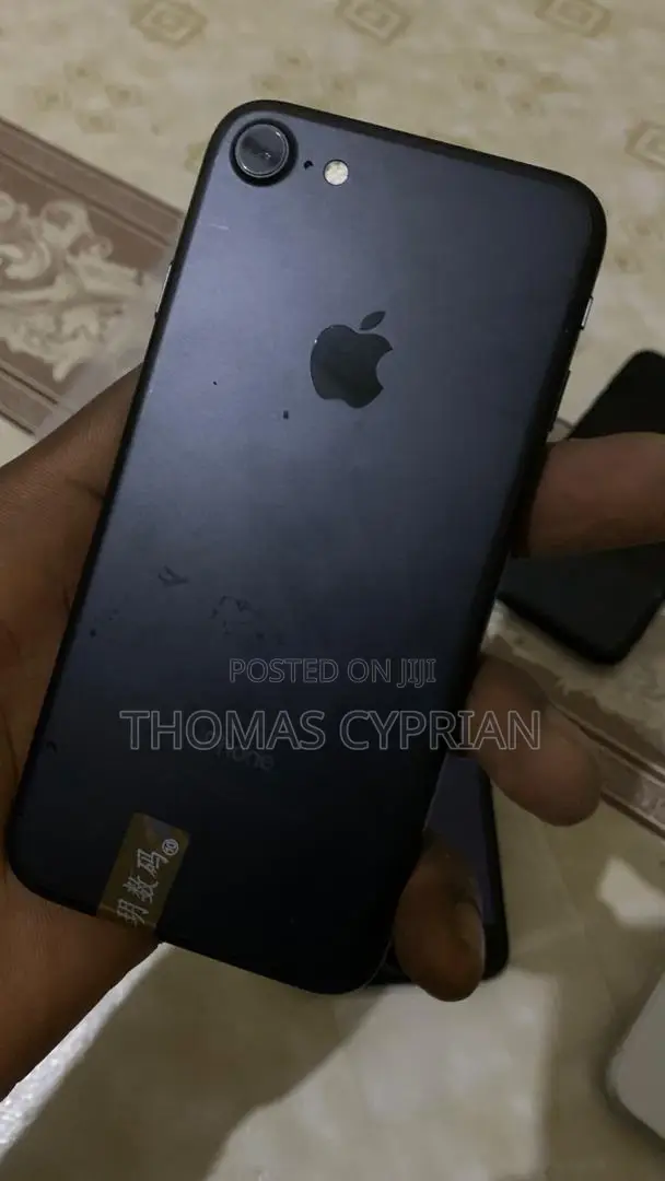 Apple iPhone 7 128 GB Black