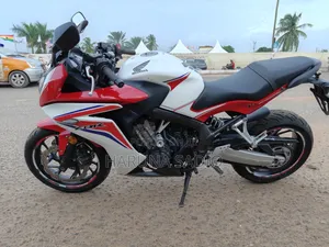 Honda CBR 2018 White