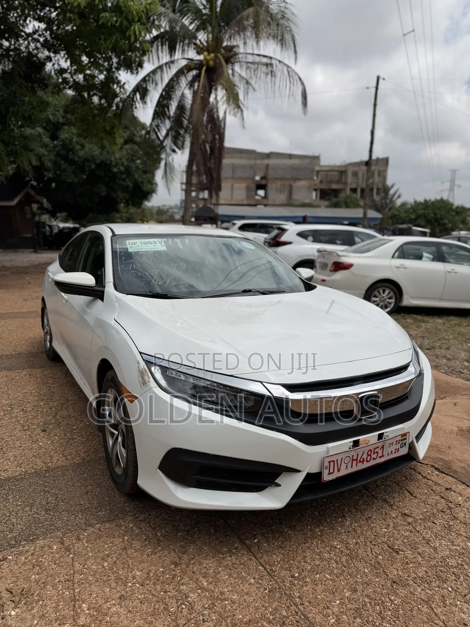 Honda Civic LX 4dr Sedan (2.0L 4cyl) 2017 White