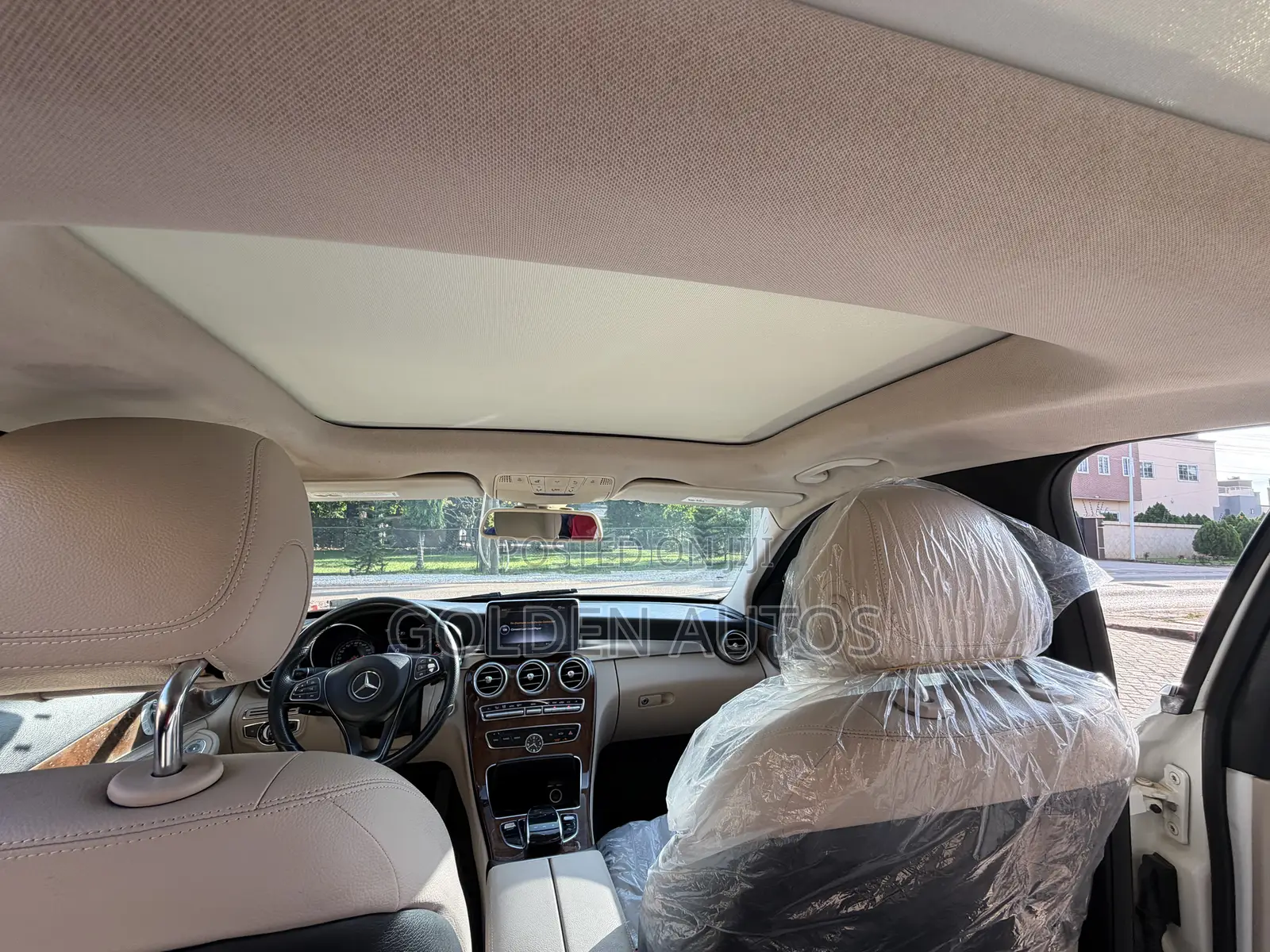 Mercedes-Benz C300 2016 White