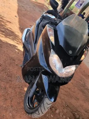 Yamaha Majesty 2017 Black