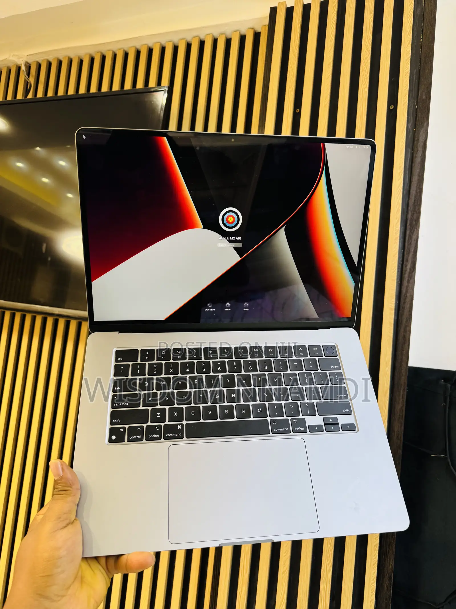 Laptop Apple MacBook Air 2023 M2 8GB Apple M2 SSD 256GB
