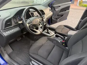 Hyundai Elantra SEL 2019 Blue