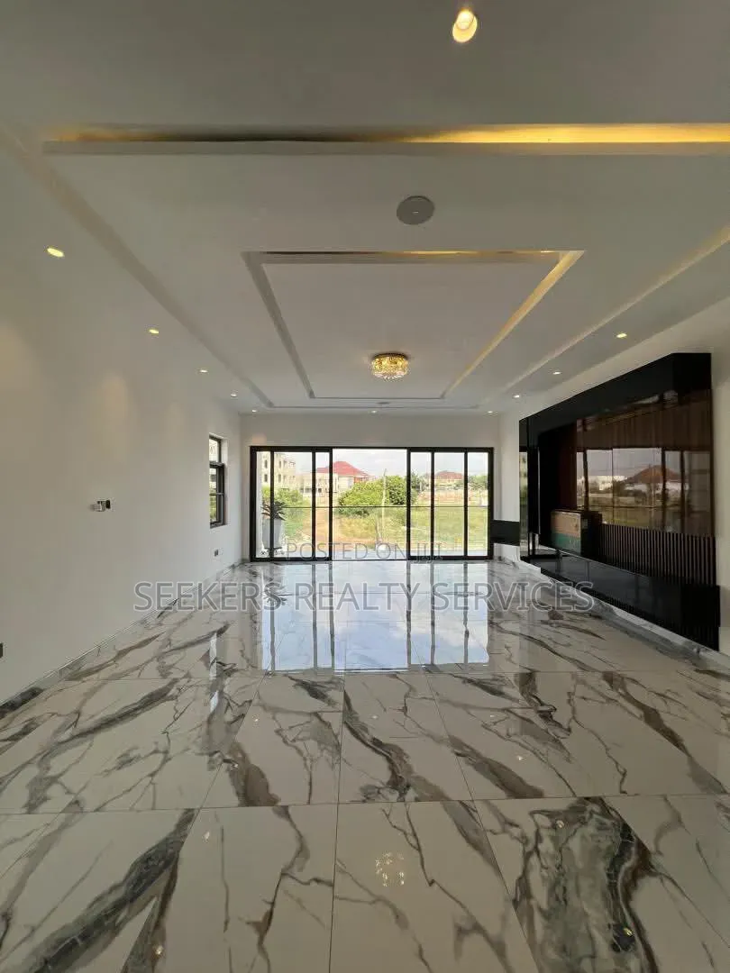 4bdrm House in Seekers Realty, A&C Mall Area for sale
