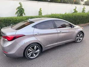 Hyundai Elantra 2015 Silver