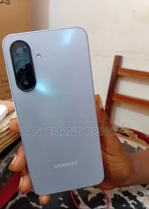 Samsung Galaxy A17 128 GB Silver