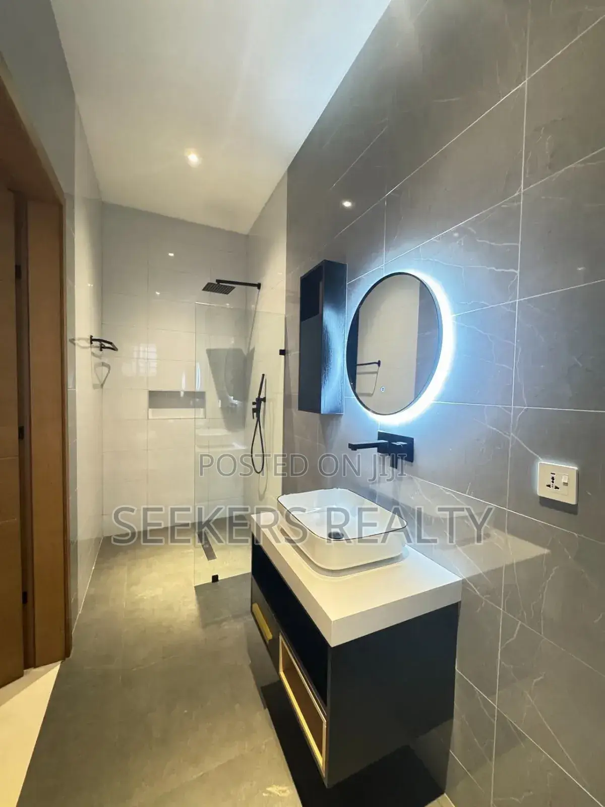 4bdrm House in Seekers Realty, Accra Metropolitan for sale
