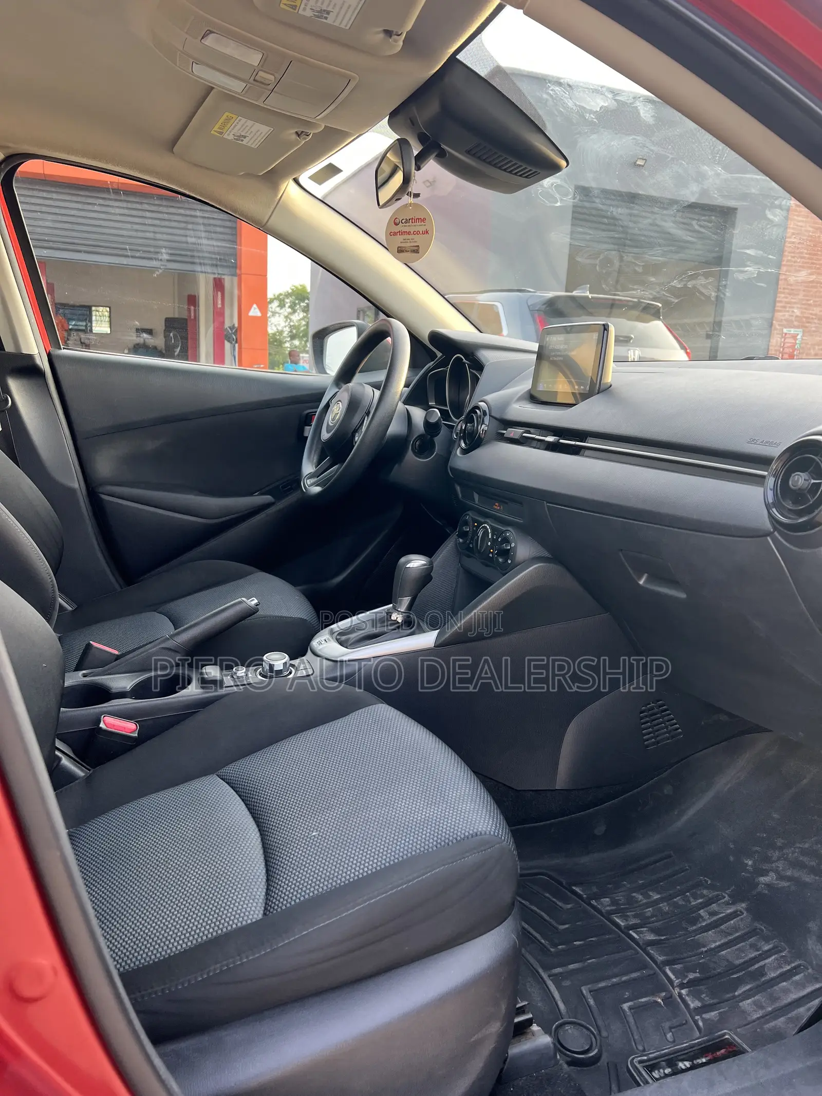 Toyota Yaris 2019 Red