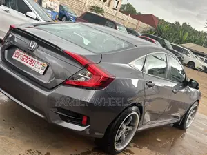 Honda Civic EX-T 4dr Sedan (1.5L 4cyl) 2017 Gray