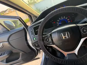 Honda Civic EX 4dr Sedan (1.8L 4cyl CVT) 2014 Silver