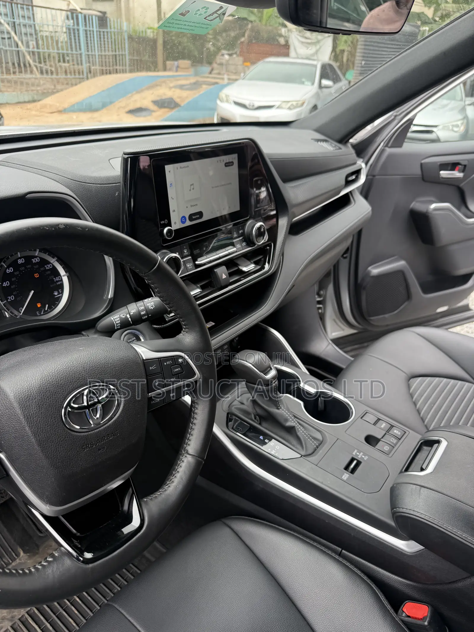 Toyota Highlander XSE AWD 2024 Silver