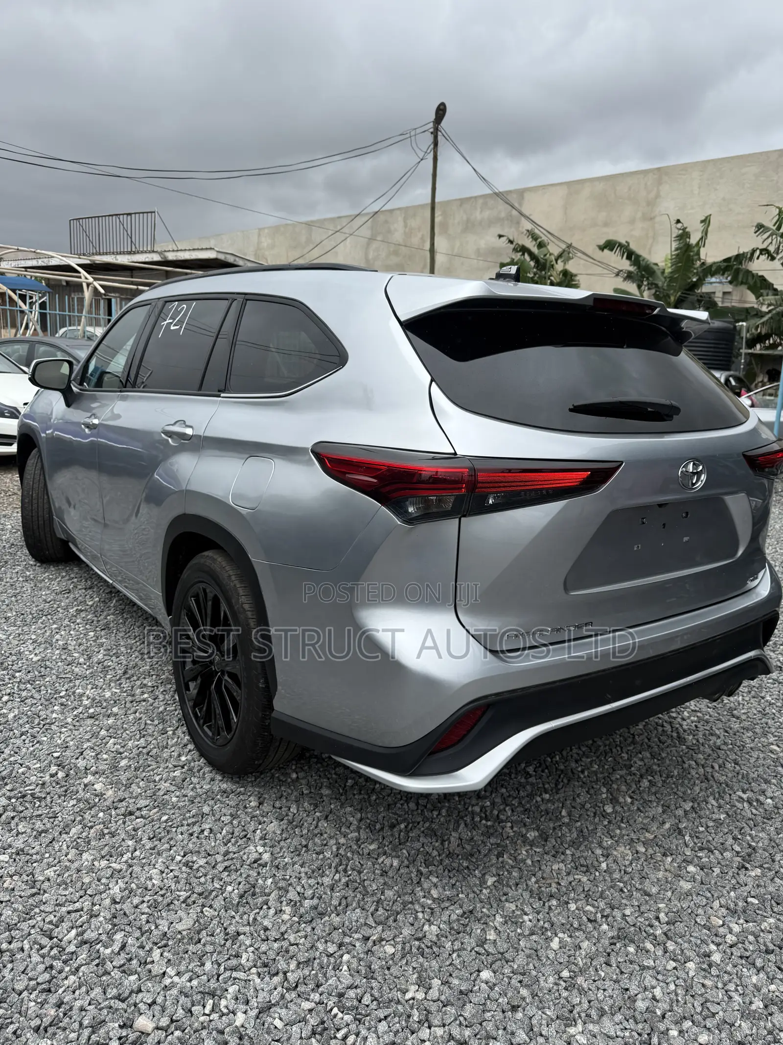 Toyota Highlander XSE AWD 2024 Silver