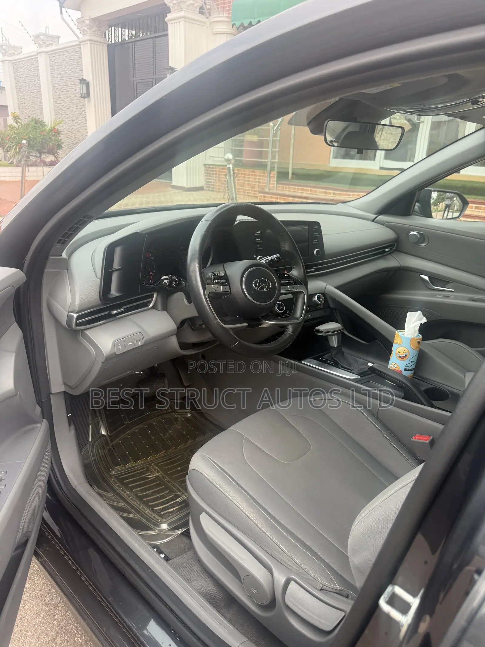Hyundai Elantra SE 2022 Red