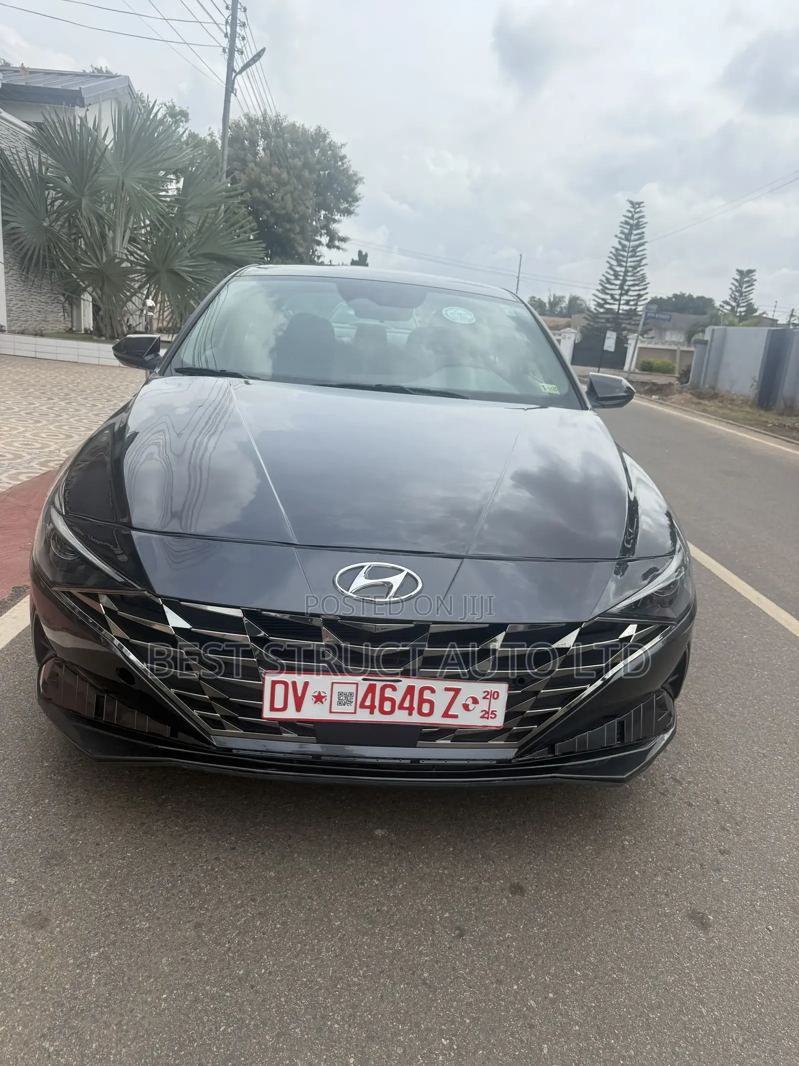 Hyundai Elantra SE 2022 Red