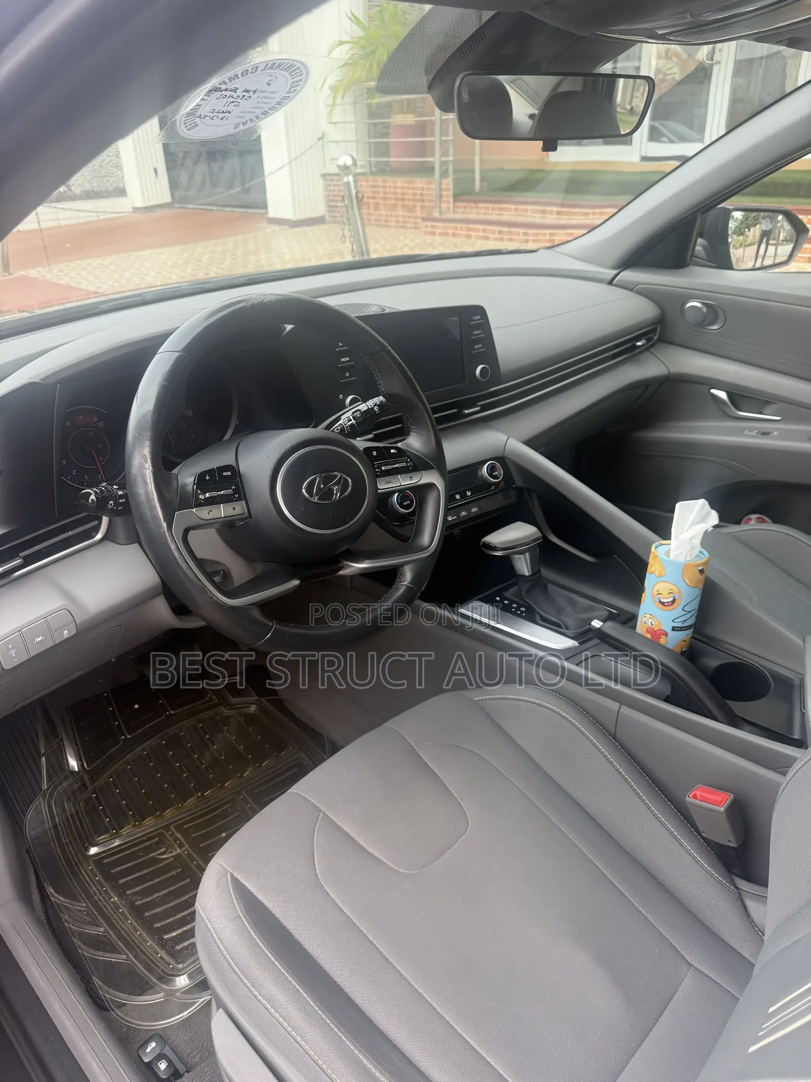 Hyundai Elantra SE 2022 Red