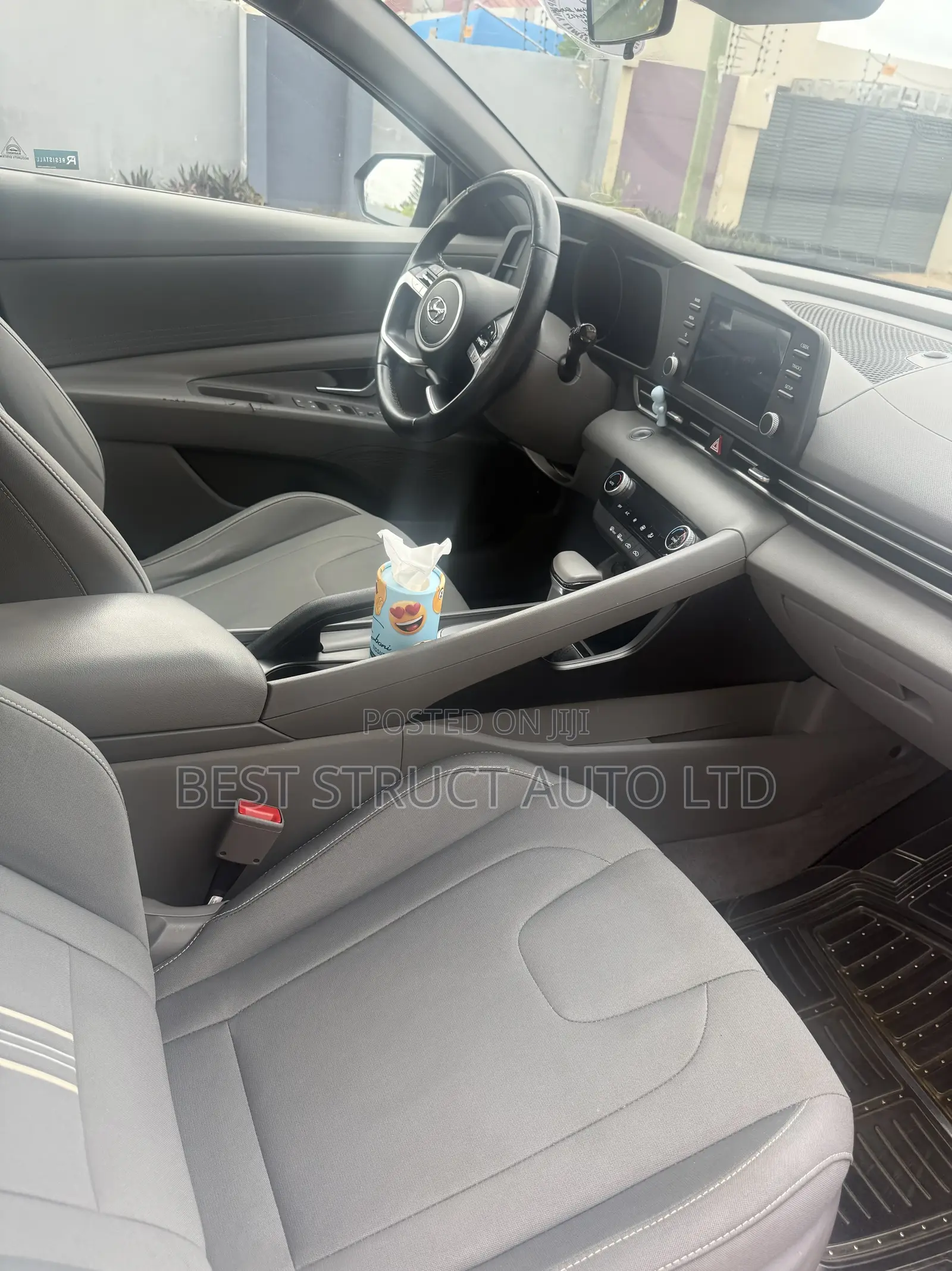 Hyundai Elantra SE 2022 Red