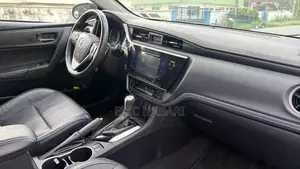 Toyota Corolla Xse
