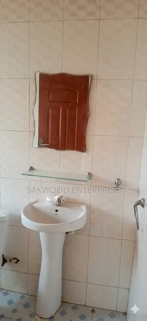 1bdrm Apartment in Sakwood Enterprise, Sasaabi for rent
