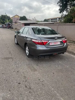Toyota Camry LE 4dr Sedan (2.5L 4cyl 6A) 2015 Gray