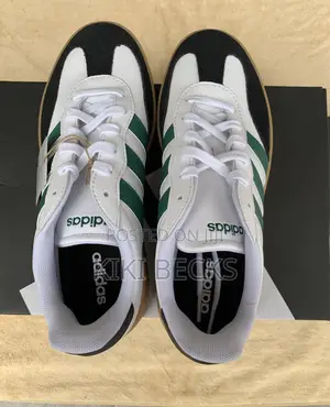 Original Adidas Barreda in Green/White
