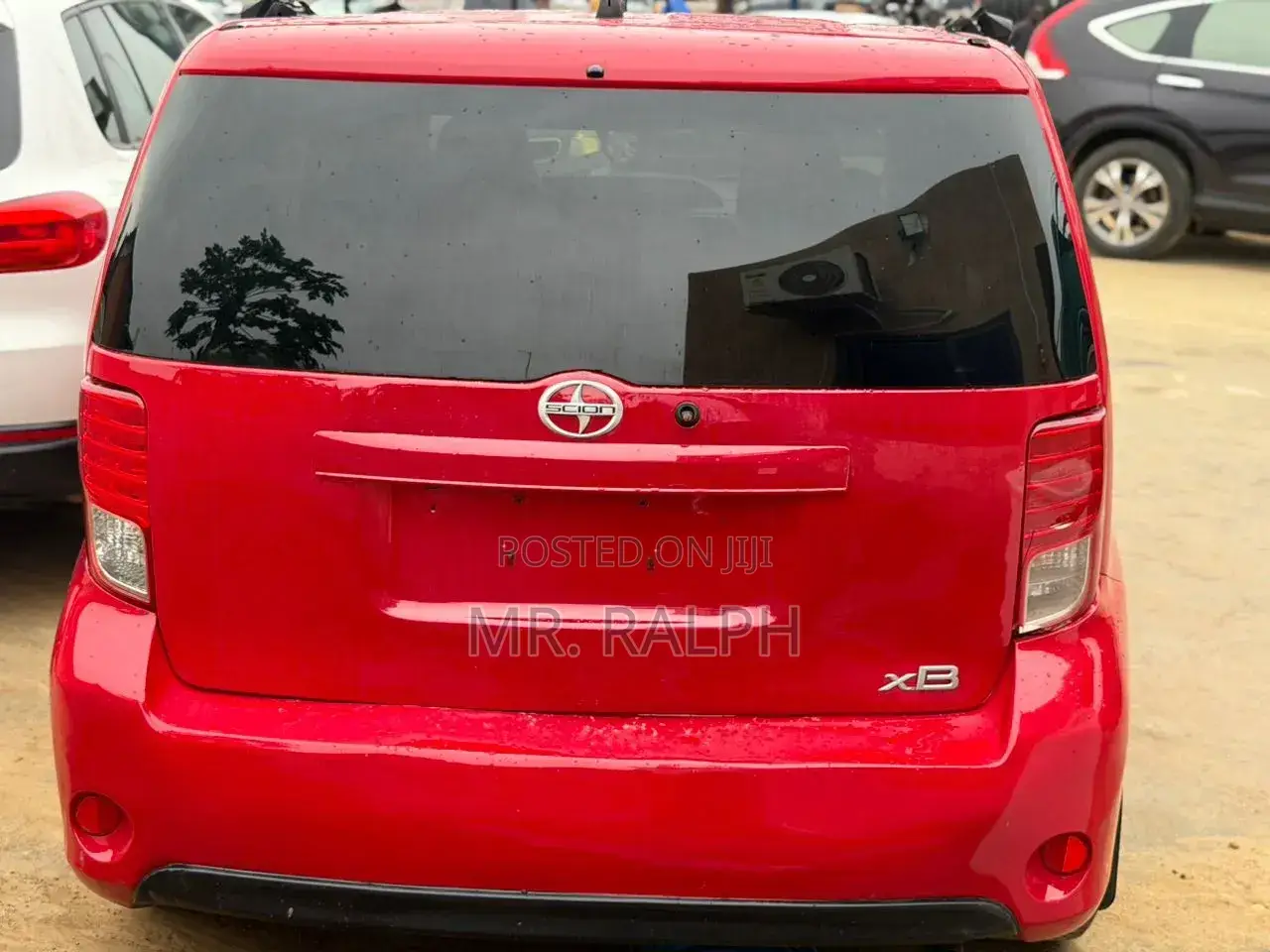 Scion xB 2015 Red