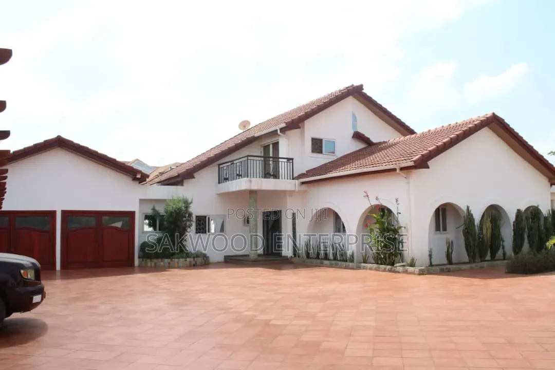Furnished 4bdrm Farm House in Sakwood Enterprise, American House