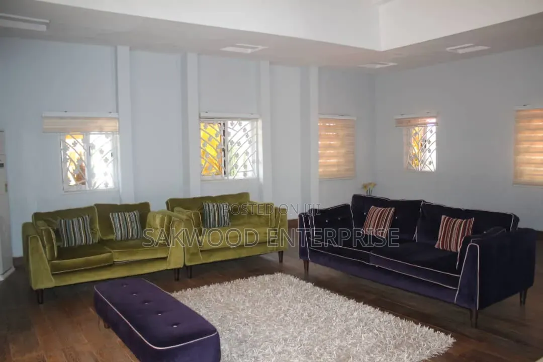 Furnished 4bdrm Farm House in Sakwood Enterprise, American House