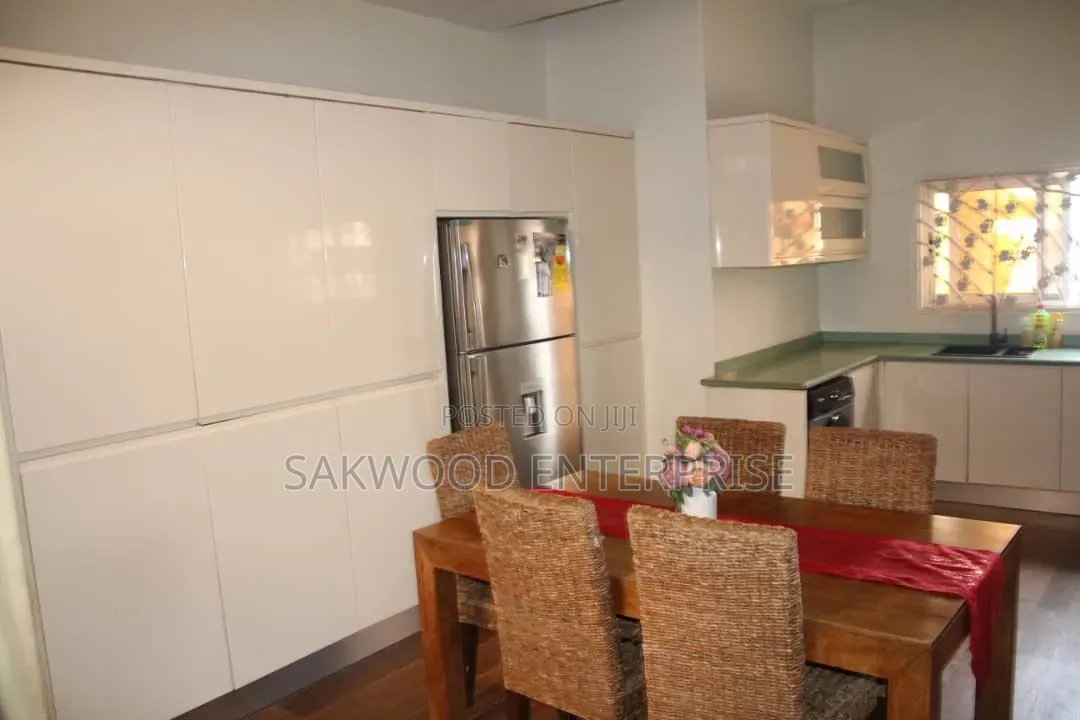 Furnished 4bdrm Farm House in Sakwood Enterprise, American House