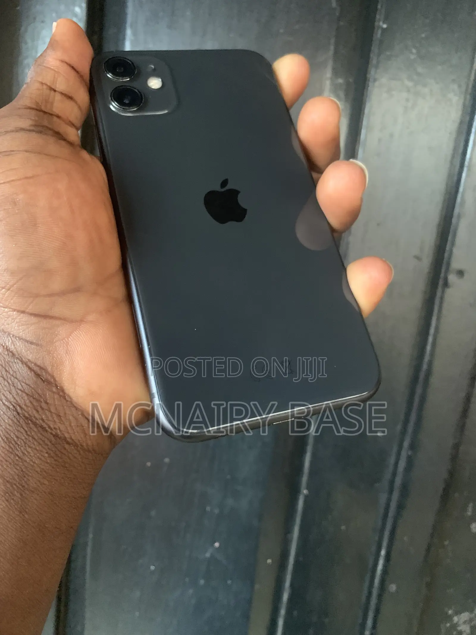Apple iPhone 11 64 GB Black