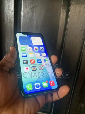 Apple iPhone 11 64 GB Black