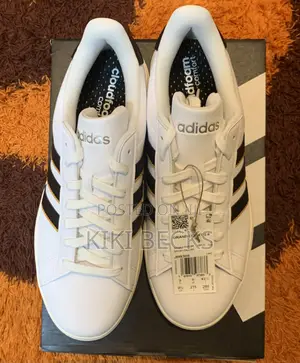 Adidas Grand Court 2.0 White,Black Stripes