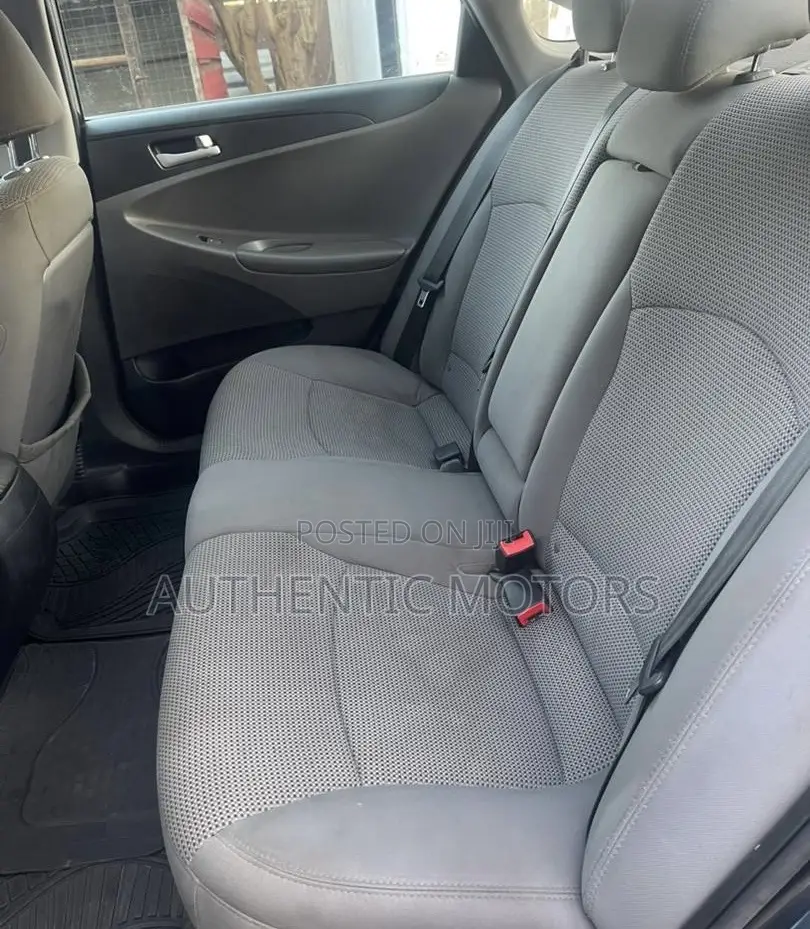 Hyundai Sonata 2013 Black