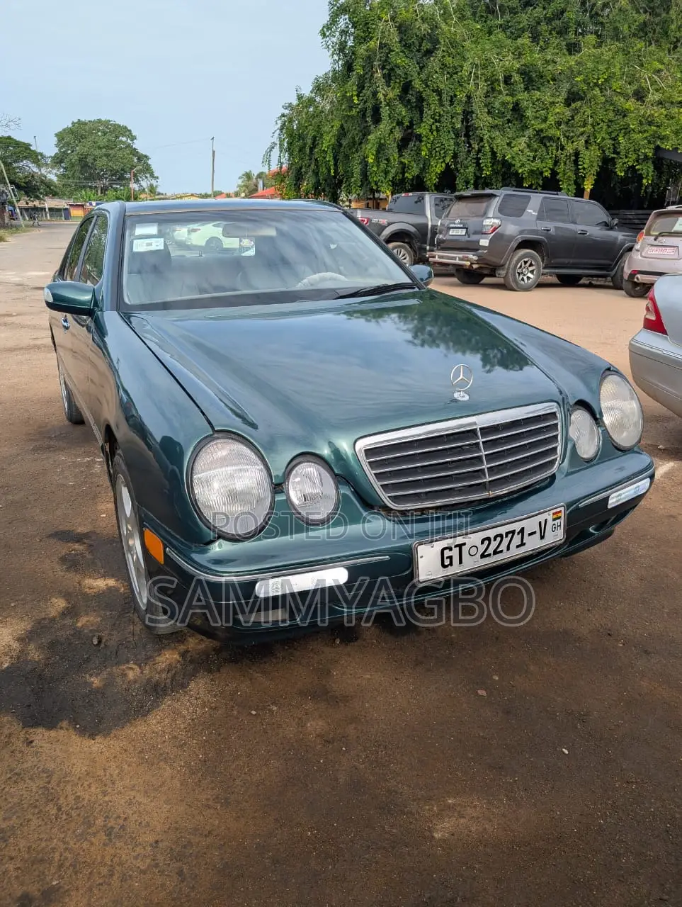 Mercedes-Benz E280 2000 Green