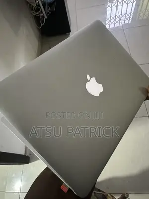 Laptop Apple MacBook Air 4GB Intel Core i5 HDD 128GB