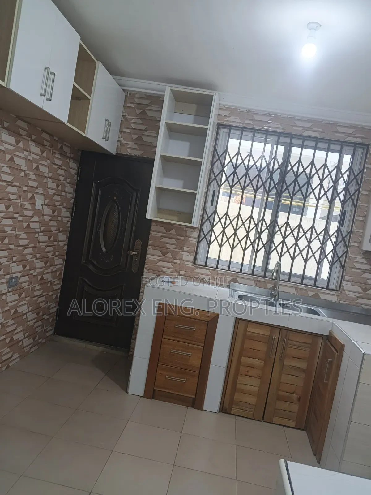 3bdrm Duplex in Teiman Abokobi, Pentecost for rent