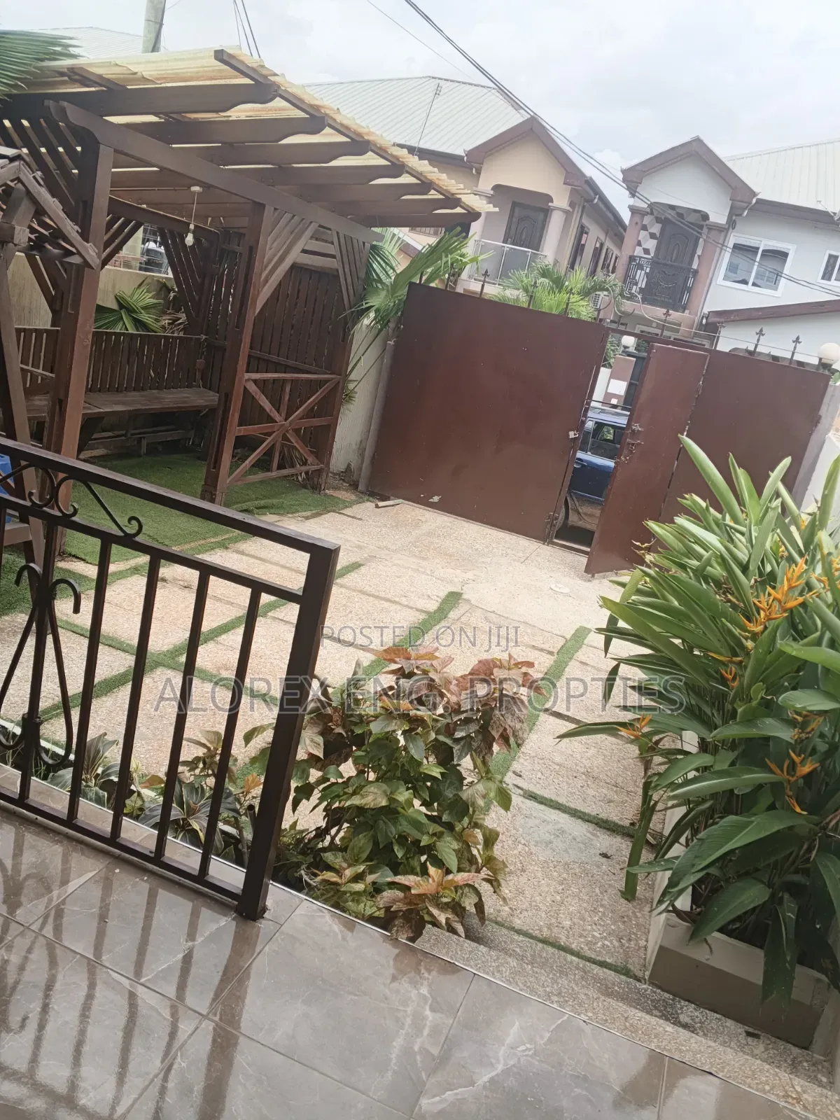 3bdrm Duplex in Teiman Abokobi, Pentecost for rent