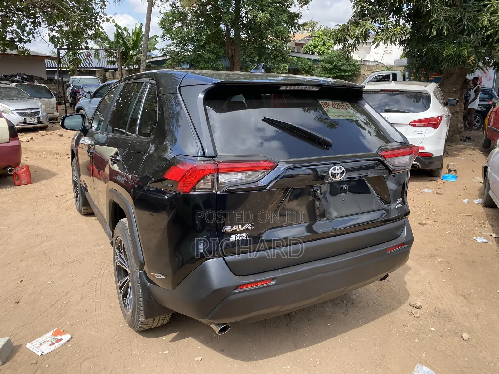 Toyota RAV4 LE 2022 Black