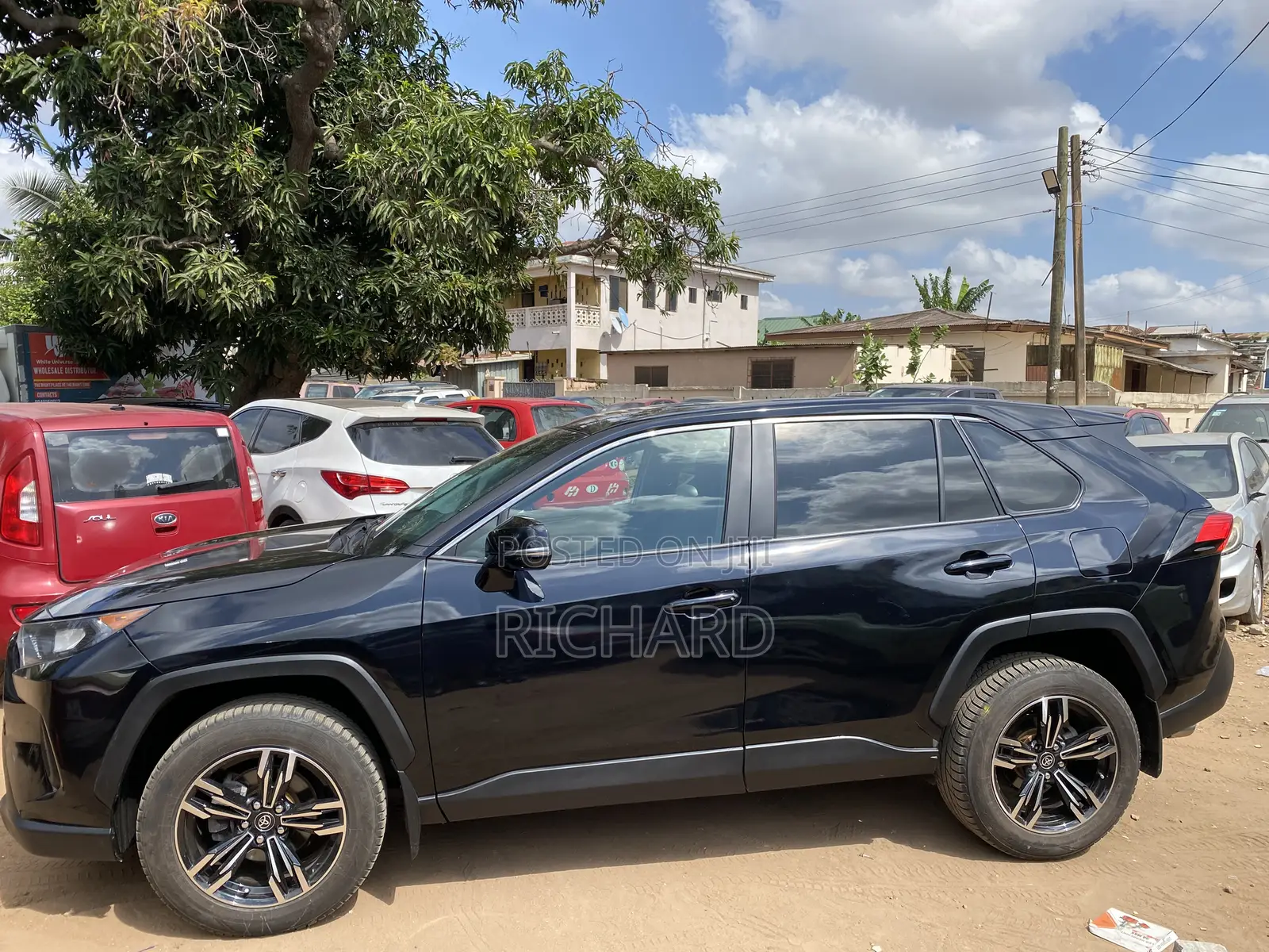 Toyota RAV4 LE 2022 Black