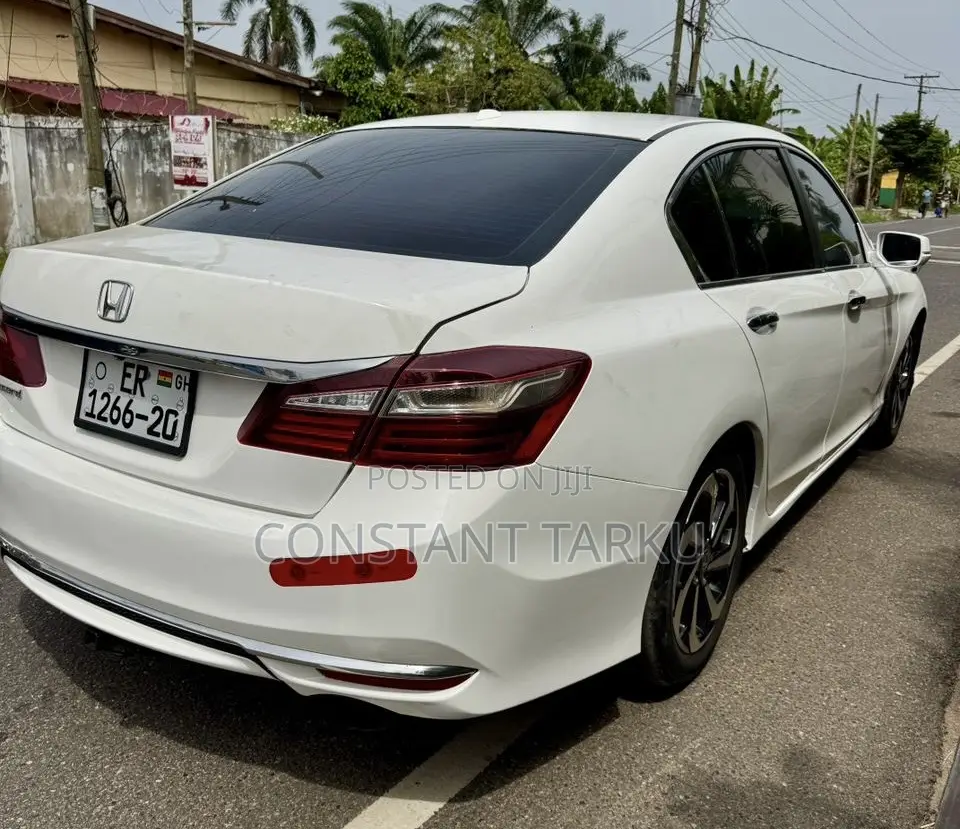 Honda Accord EX-L 4dr Sedan FWD (2.4L 4cyl 2A) 2016 White