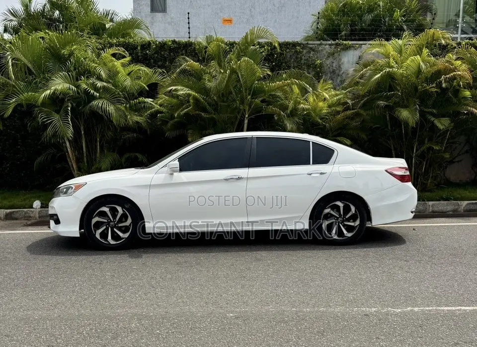 Honda Accord EX-L 4dr Sedan FWD (2.4L 4cyl 2A) 2016 White