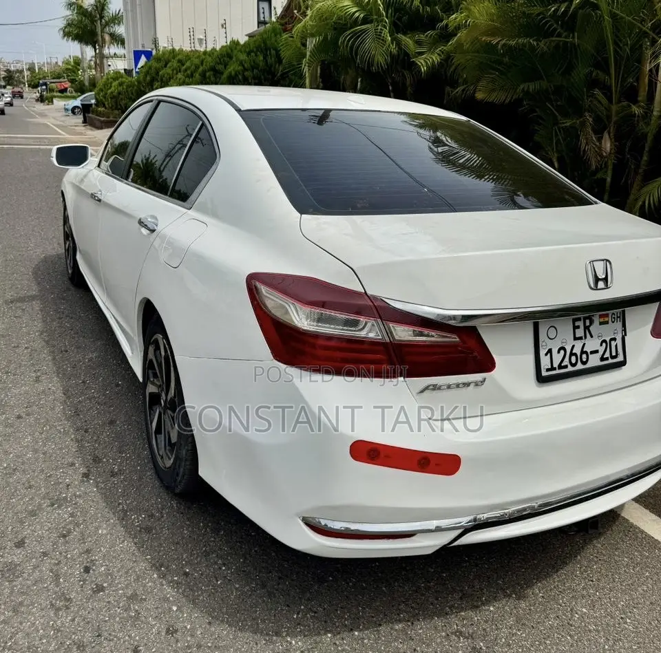 Honda Accord EX-L 4dr Sedan FWD (2.4L 4cyl 2A) 2016 White