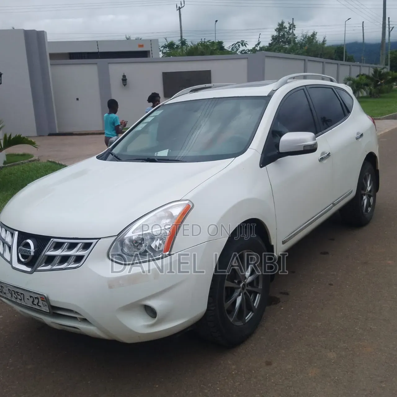 Nissan Rogue 2014 White