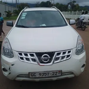 Nissan Rogue 2014 White