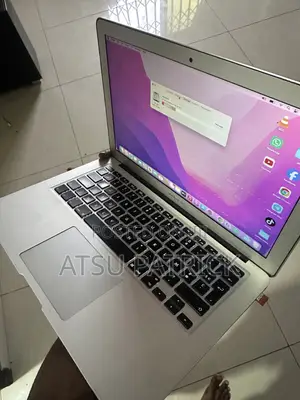 Laptop Apple MacBook Air 4GB Intel Core i5 HDD 128GB